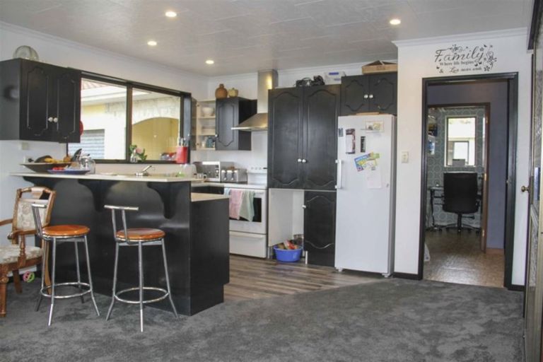 Photo of property in 5 Papatotara Road, Tuatapere, 9620