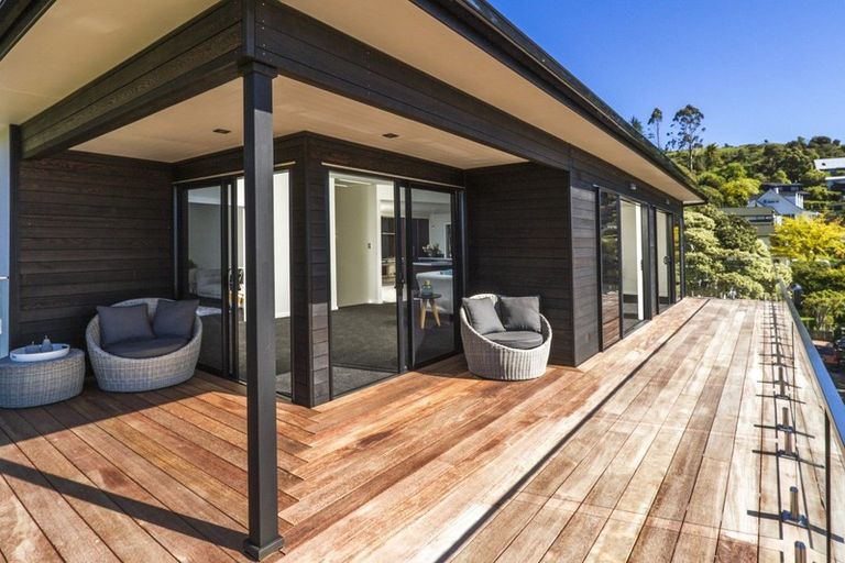 Photo of property in 16 Montrose Drive, Atawhai, Nelson, 7010