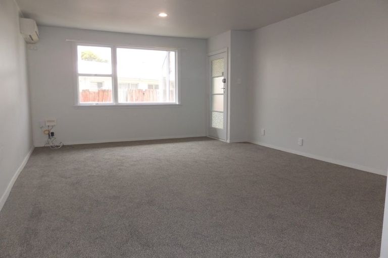 Photo of property in 2/7 Angela Street, Upper Riccarton, Christchurch, 8041