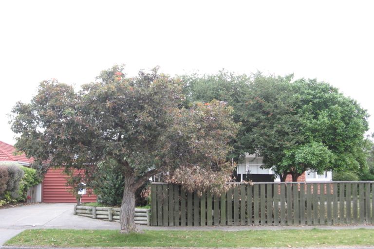 Photo of property in 15 Williams Street, Marewa, Napier, 4110