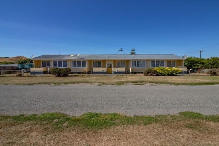 Photo of property in 1 Renwick Street, Seddon, 7210