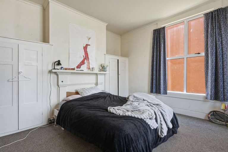 Photo of property in 66 Royal Terrace, Dunedin Central, Dunedin, 9016