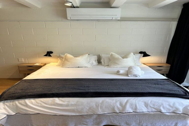 Photo of property in 14/73 Princes Street, Northcote Point, Auckland, 0627