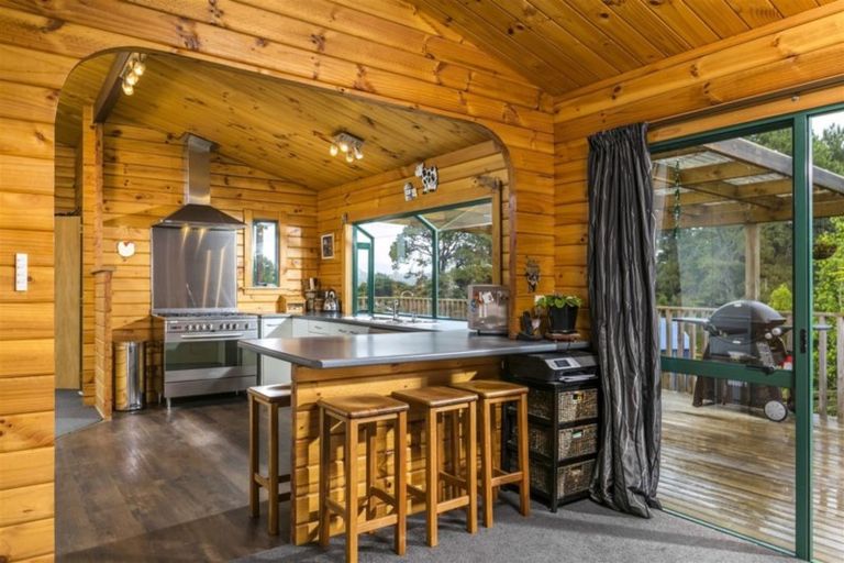 Photo of property in 3/199 Birdwood Road, Massey, Auckland, 0614