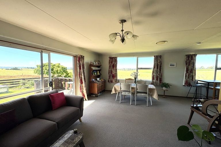 Photo of property in 86 Totara Island Road, Clifton, Balclutha, 9273
