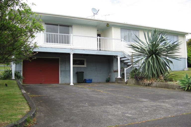 Photo of property in 9b Edinburgh Street, Pukekohe, 2120