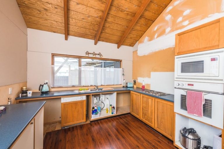 Photo of property in 51 Polson Street, Castlecliff, Whanganui, 4501