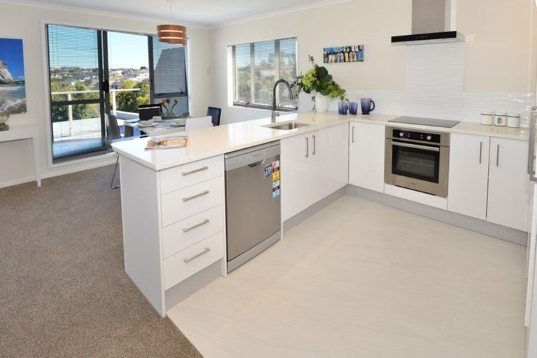Photo of property in Santa Rosa, 16/340 Gulf Harbour Drive, Gulf Harbour, Whangaparaoa, 0930
