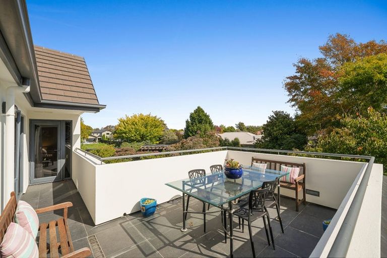 Photo of property in 14 Regent's Park Drive, Casebrook, Christchurch, 8051
