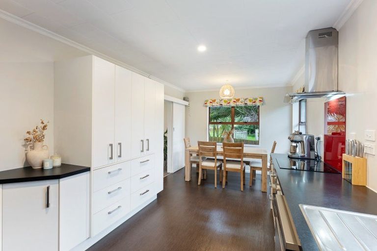 Photo of property in 57 Martin Road, Paraparaumu Beach, Paraparaumu, 5032
