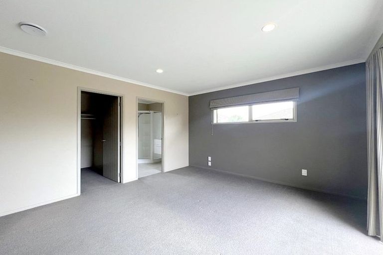 Photo of property in 17 Wessex Place, Rototuna North, Hamilton, 3210