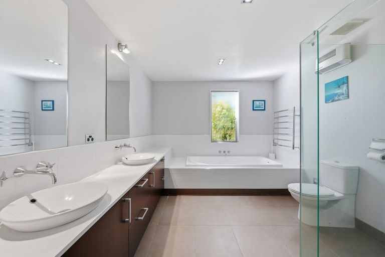 Photo of property in 1 Millway Place, Huntsbury, Christchurch, 8022
