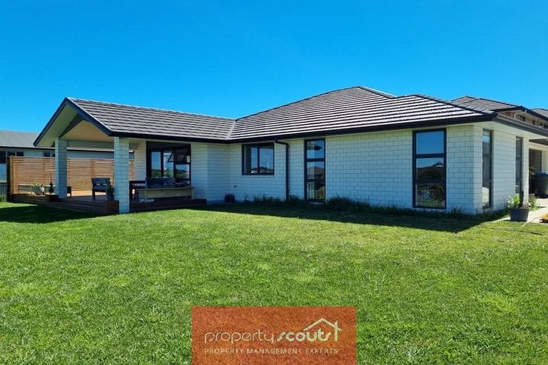 Photo of property in 8a Jules Crescent, Bell Block, New Plymouth, 4312