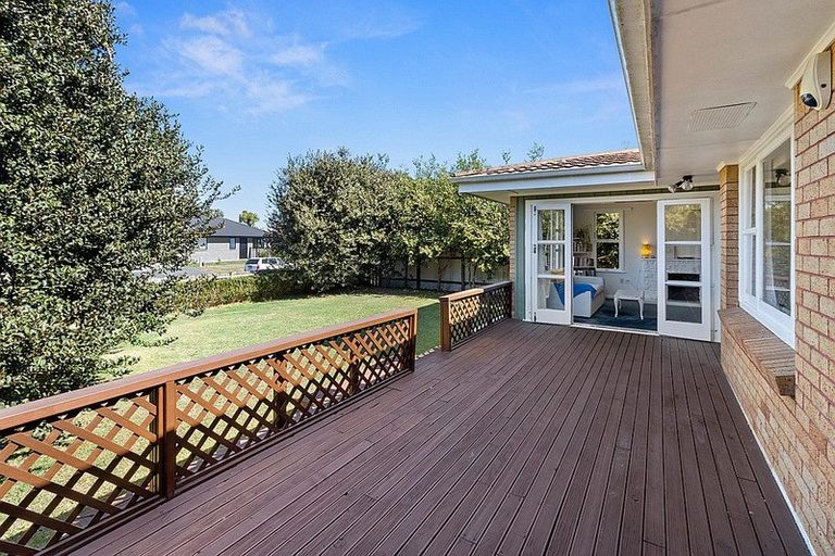 Photo of property in 14 Dover Road, St Andrews, Hamilton, 3200