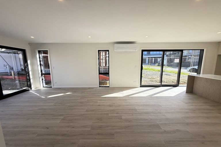 Photo of property in 25 Streamview Way, Long Bay, Auckland, 0630