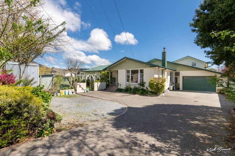 Photo of property in 27 King Street, Ebdentown, Upper Hutt, 5018