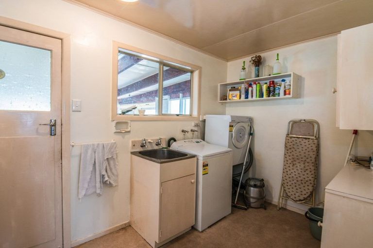 Photo of property in 50 Pitt Street, Raetihi, 4632