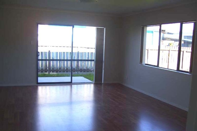 Photo of property in 27b Sturdee Road, Manurewa, Auckland, 2102