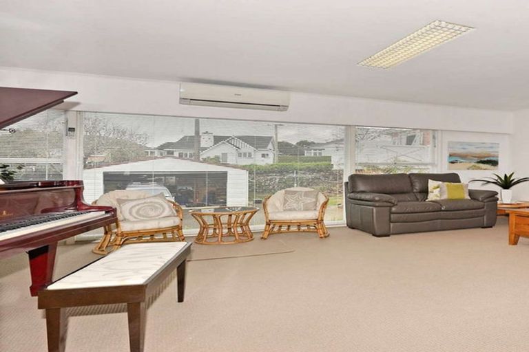Photo of property in 57 Linwood Avenue, Mount Albert, Auckland, 1025