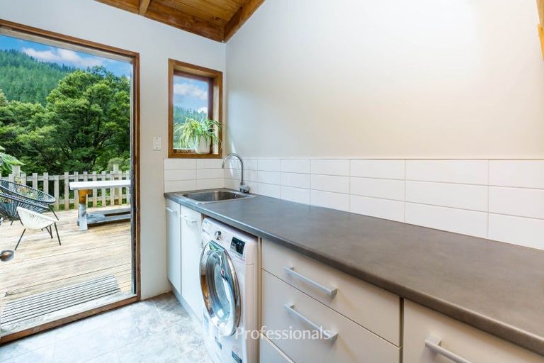 Photo of property in 2150 Akatarawa Road, Akatarawa Valley, Upper Hutt, 5372