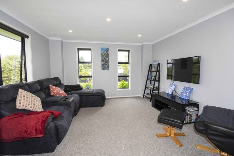 Photo of property in 1185f South Road, Oakura, 4314