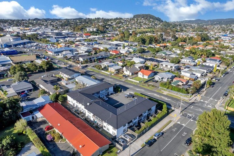 Photo of property in 12 Central Avenue, Avenues, Whangarei, 0110
