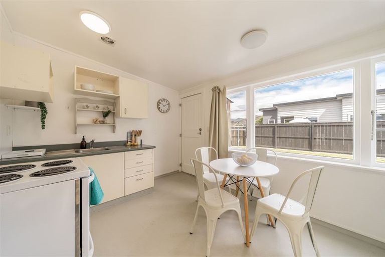 Photo of property in 11 Richmond Street, Petone, Lower Hutt, 5012