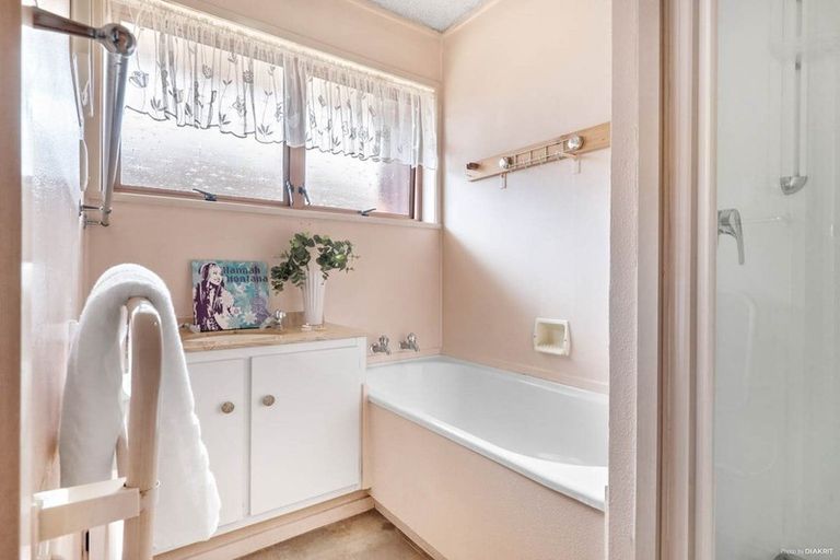 Photo of property in 3/18 Omana Road, Papatoetoe, Auckland, 2025