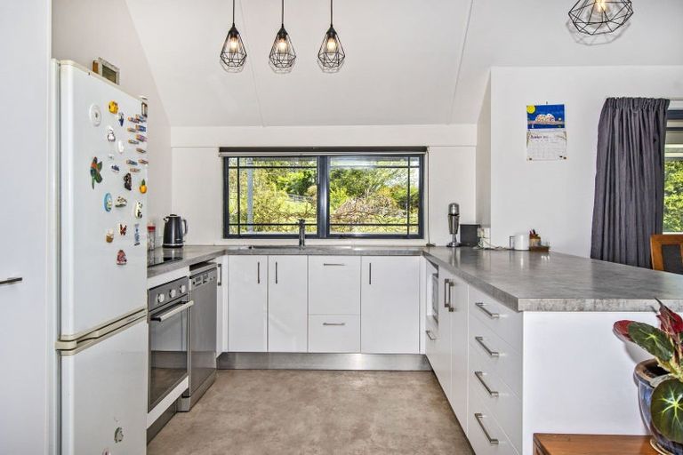 Photo of property in 647 Pipiwai Road, Matarau, Whangarei, 0176