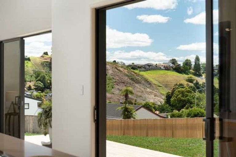 Photo of property in 194 Waitaha Road, Welcome Bay, Tauranga, 3112