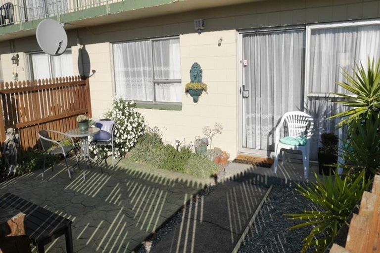 Photo of property in 6/93 Racecourse Road, Sockburn, Christchurch, 8042