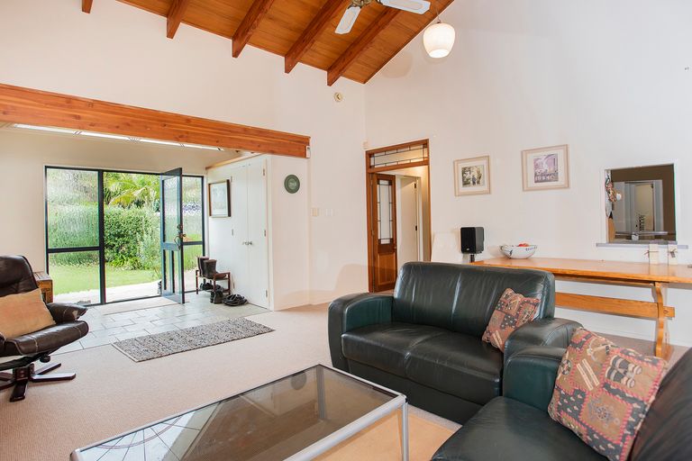 Photo of property in 16 Wairere Road, Wainui, Gisborne, 4010