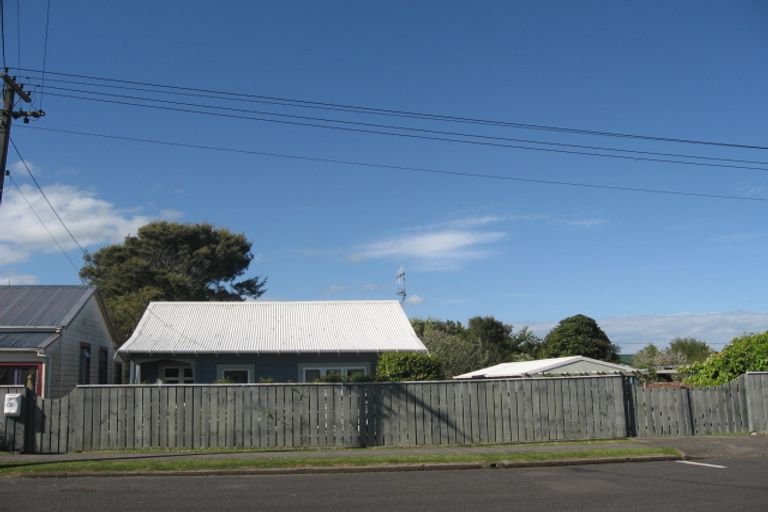 Photo of property in 98 Campbell Street, Whanganui, 4500