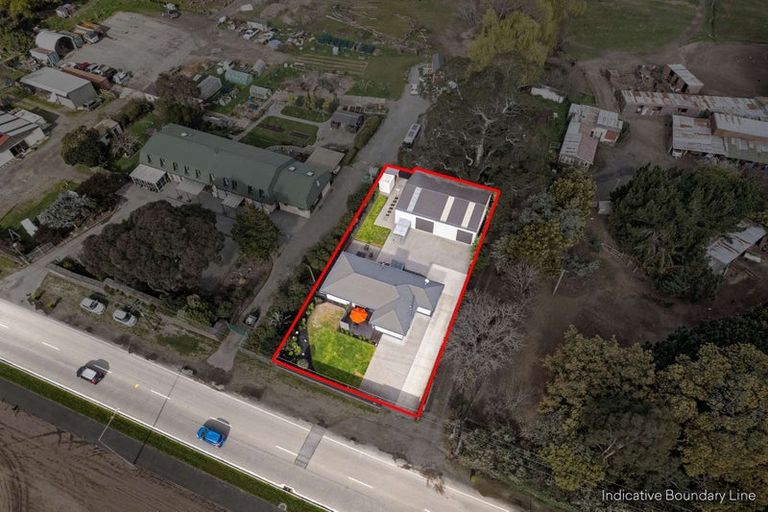 Photo of property in 140 Mairehau Road, Marshland, Christchurch, 8083