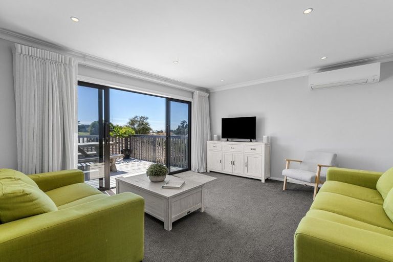 Photo of property in 2/183 Edgecumbe Road, Tauranga South, Tauranga, 3112