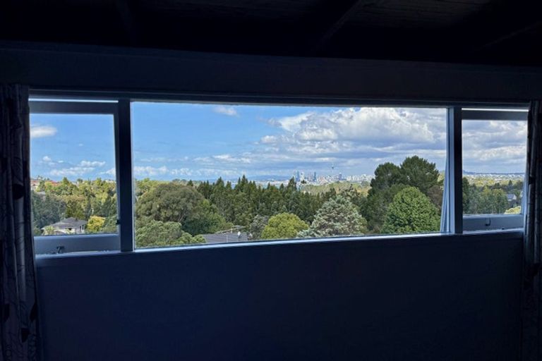 Photo of property in 52 Balmain Road, Chatswood, Auckland, 0626