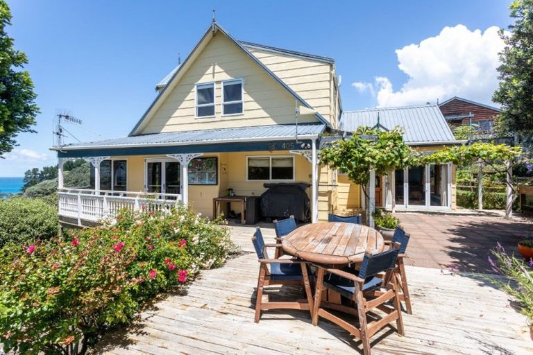 Photo of property in 405 Onemana Drive, Onemana, Whangamata, 3691