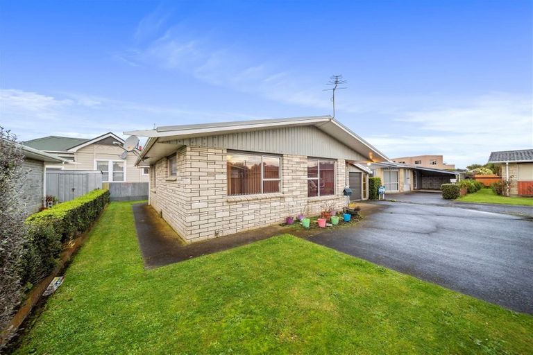 Photo of property in 9 Puriri Street, Hawera, 4610