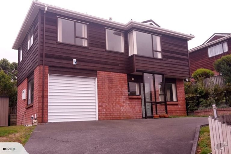 Photo of property in 2/57 Halswater Drive, Churton Park, Wellington, 6037