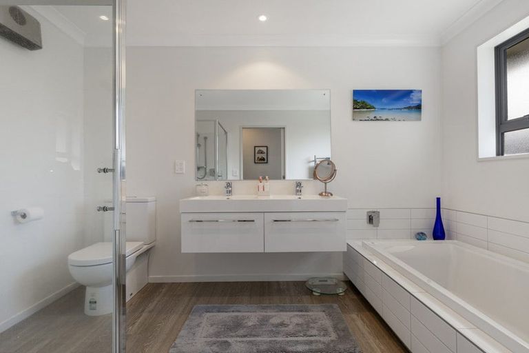 Photo of property in 5 Wearing Place, Kaiapoi, 7630