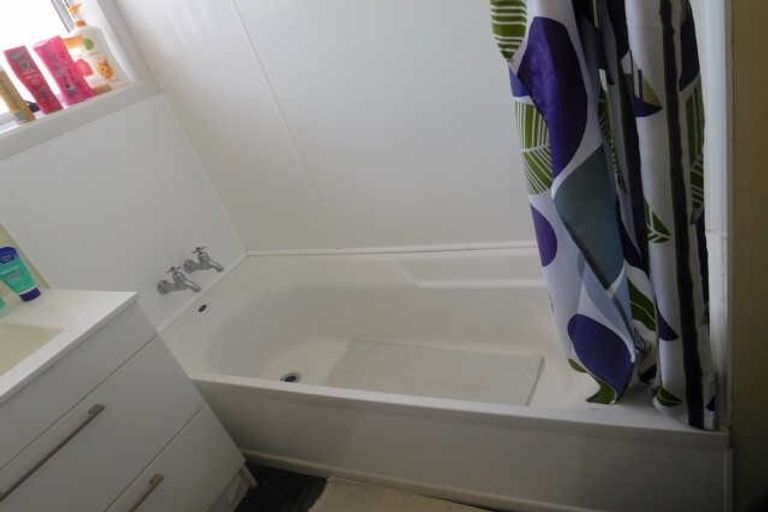 Photo of property in 57 Banks Street, Marfell, New Plymouth, 4310