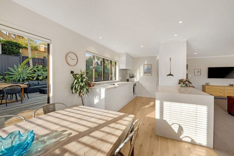 Photo of property in 17a Sydney Street, Hauraki, Auckland, 0622