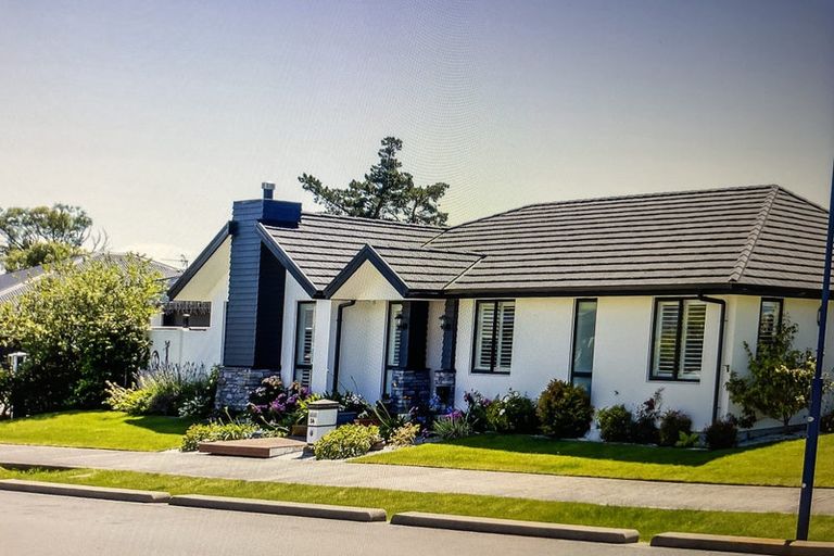 Photo of property in 24 Tangiwai Street, Pegasus, 7612