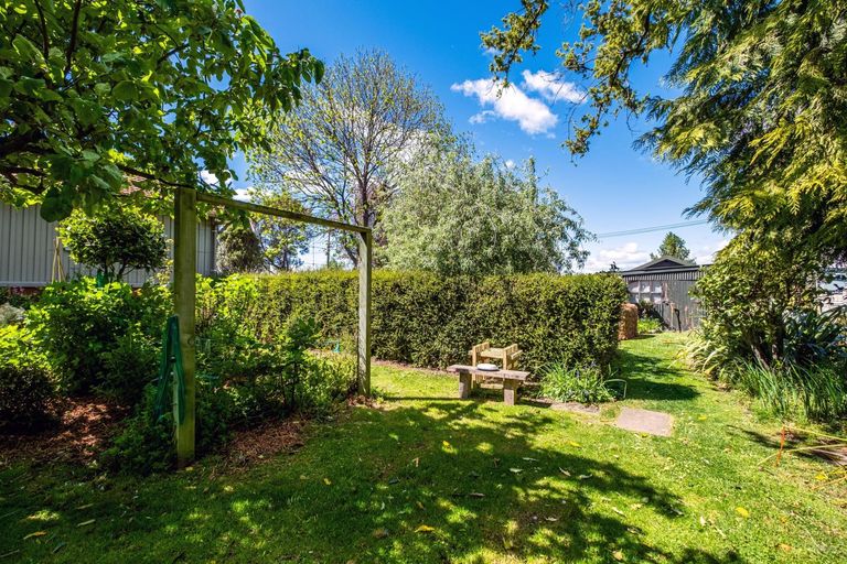 Photo of property in 4 Exeter Street, Waimate, 7924