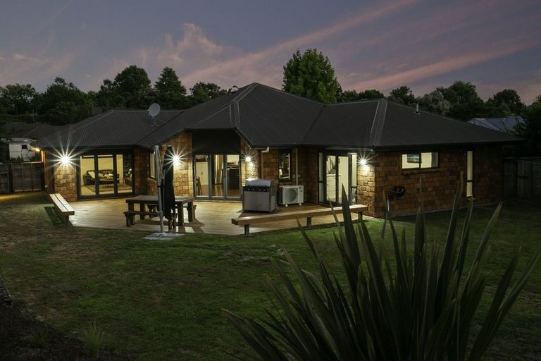 Photo of property in 17 Grace Avenue, Leamington, Cambridge, 3432