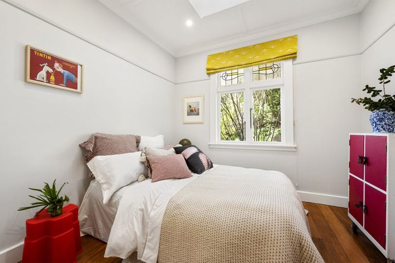 Photo of property in 12 Liffey Crescent, Island Bay, Wellington, 6023