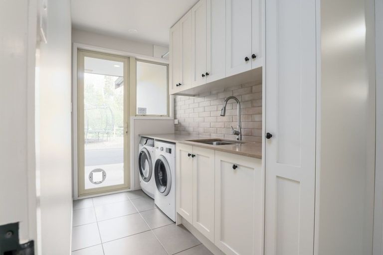 Photo of property in 105 Rosebanks Drive, Tamahere, Hamilton, 3283