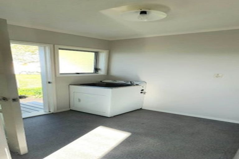 Photo of property in 2/46d Salisbury Road, Birkdale, Auckland, 0626