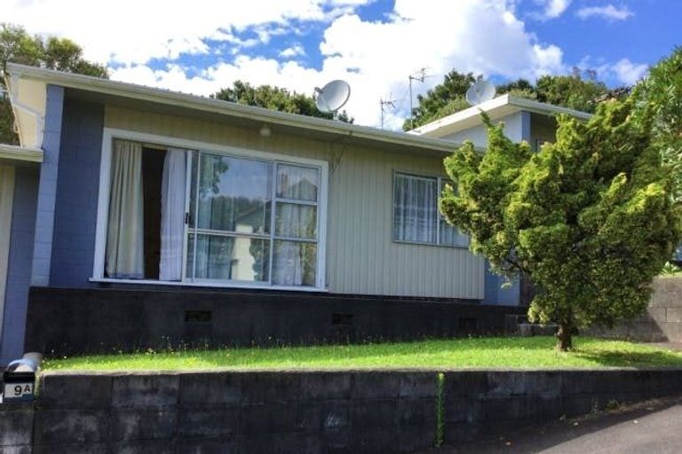 Photo of property in 2/89 Glenpark Avenue, Frankleigh Park, New Plymouth, 4310