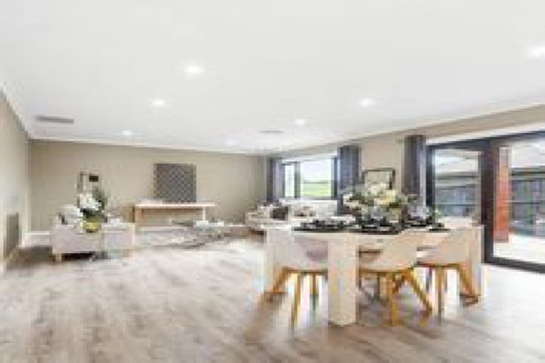 Photo of property in 16 Waireka Road, Rototuna North, Hamilton, 3210